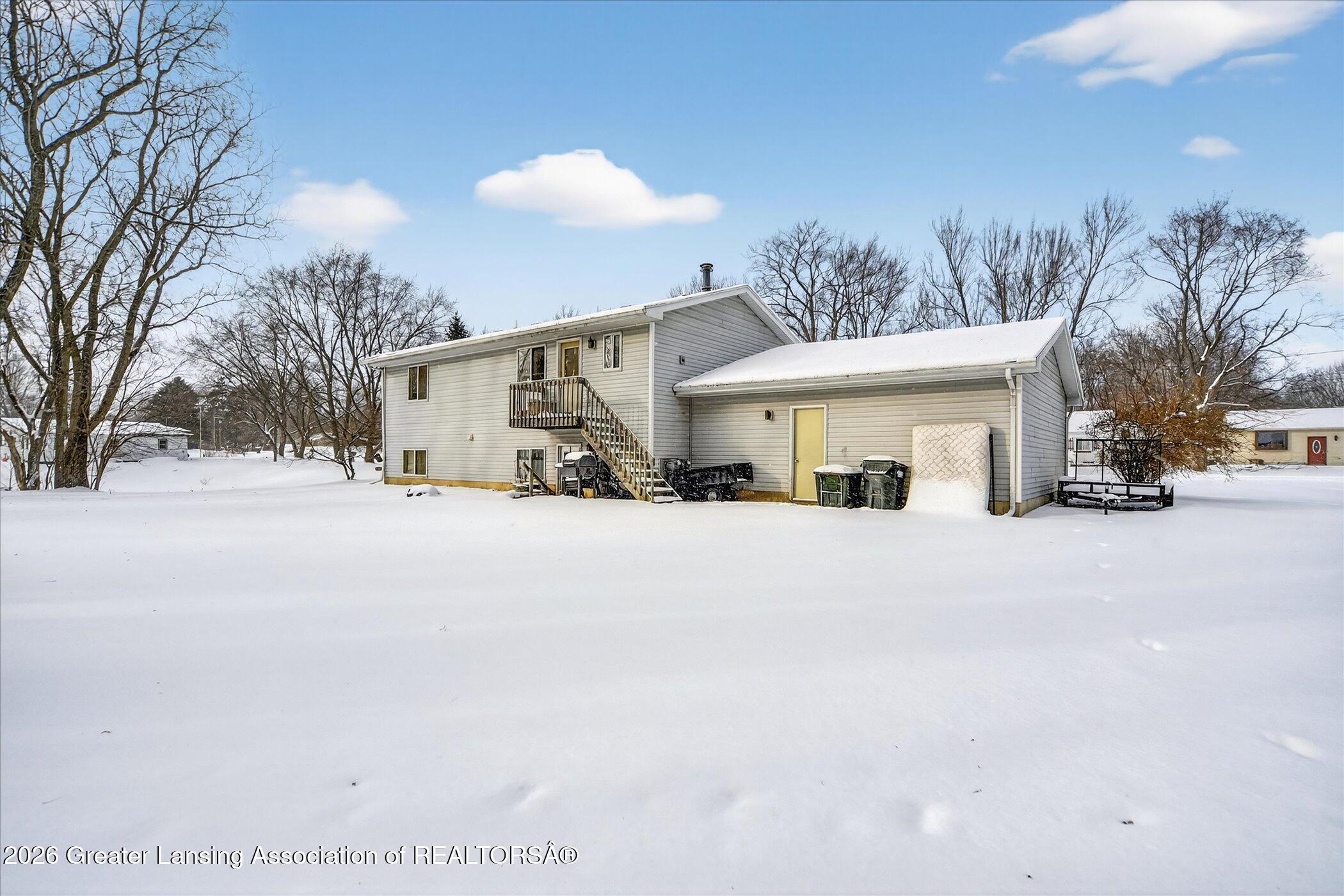 1401-1403 Bennett Road Lansing, MI 48906 - Photo 16 of 18 17-1401-Bennett-Rd-1403-Bennett-Rd-Lansi