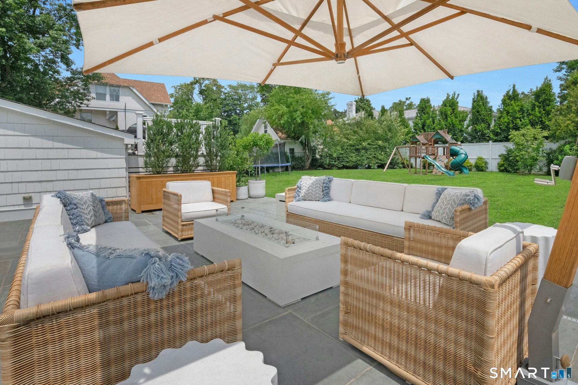 58 Rogers Road Stamford, CT 06902 - Photo 37 of 38