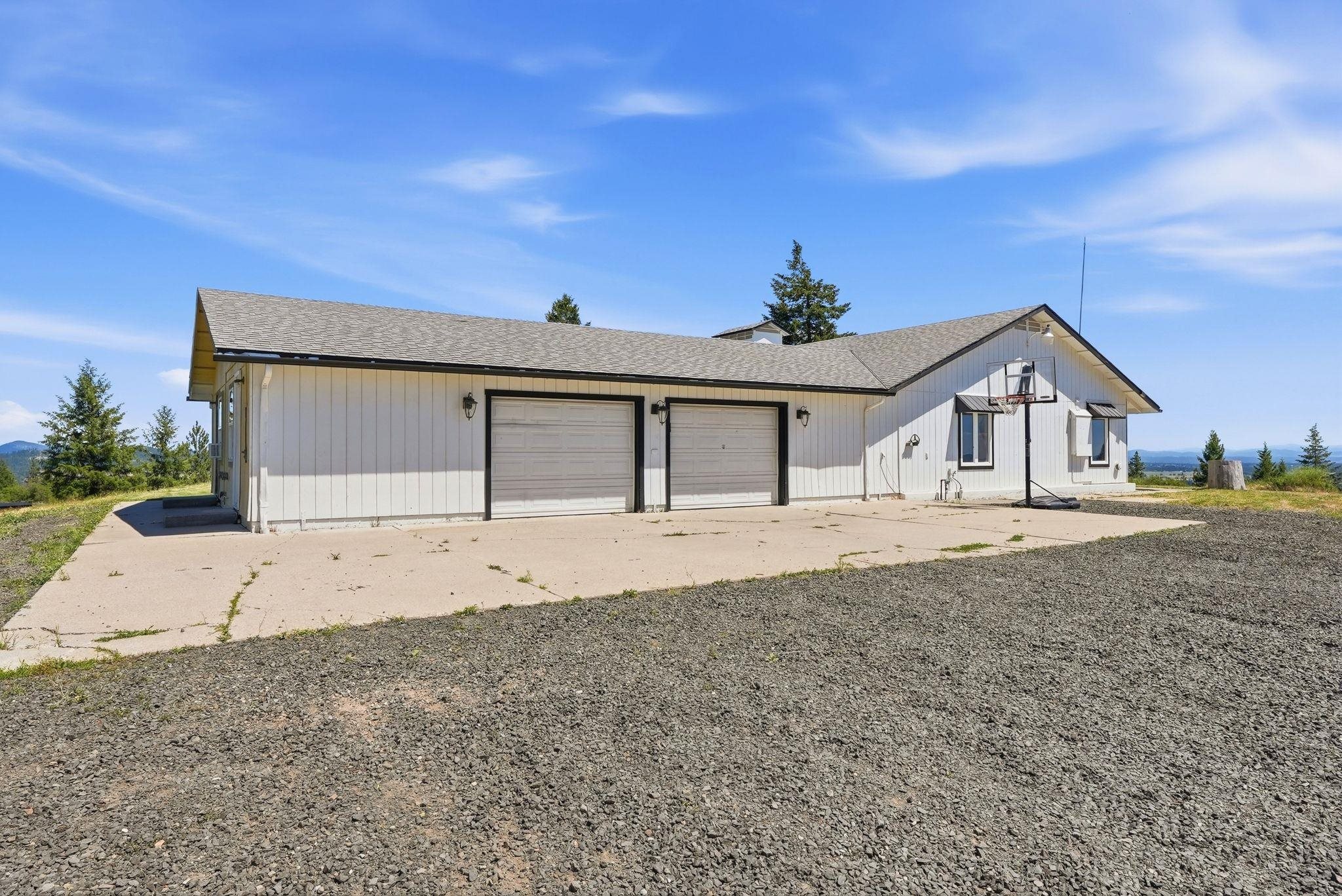 4746 Furzee Road Clayton, WA 99110 - Photo 7 of 46