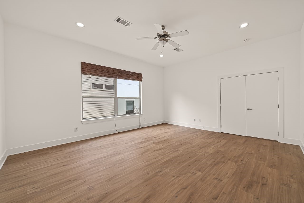 724 Ruthven Street Houston, TX 77019 - Photo 30 of 44 Welcome to your Primary Suite!