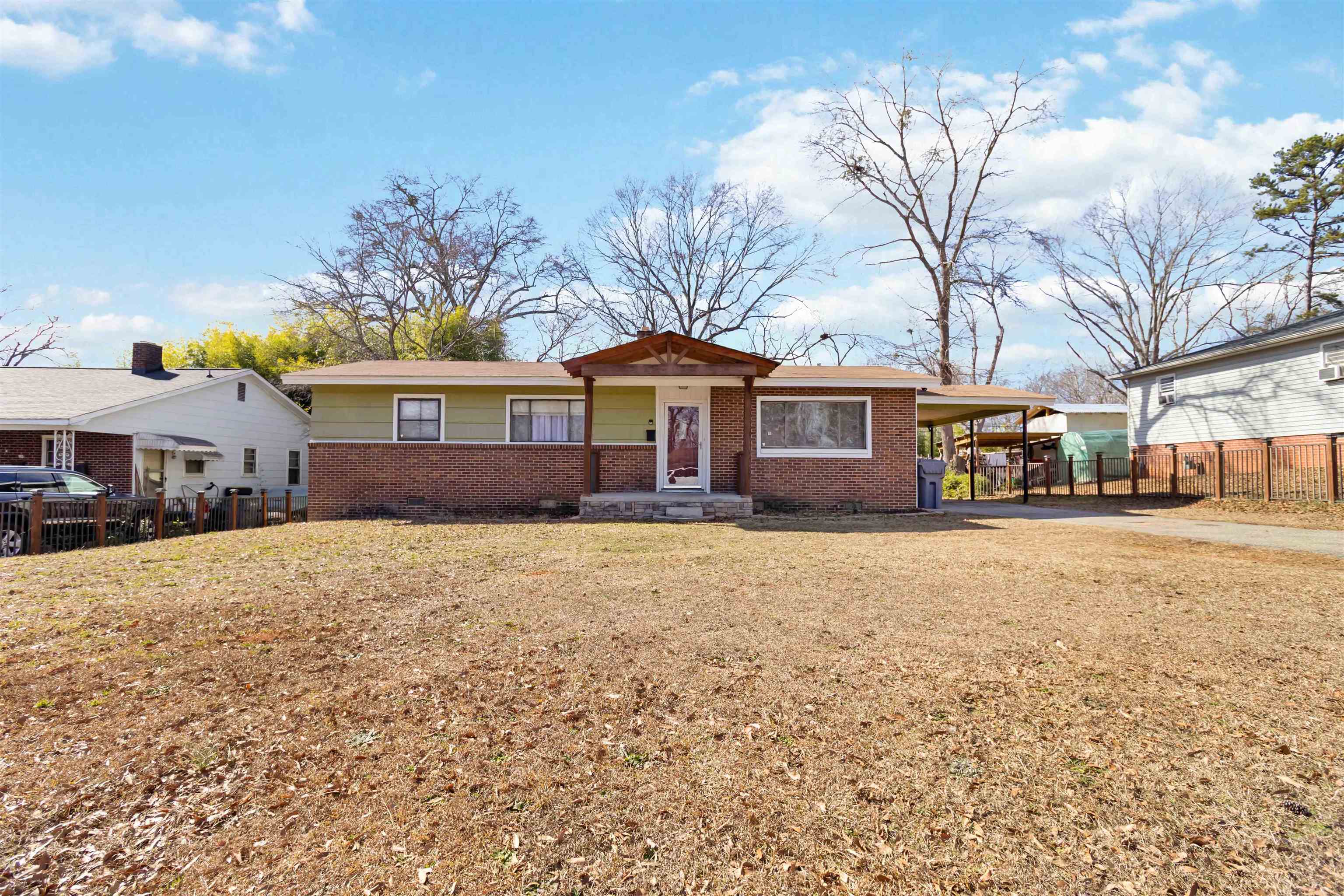 110 Chester Street Spartanburg, SC 29301 - Photo 1 of 19