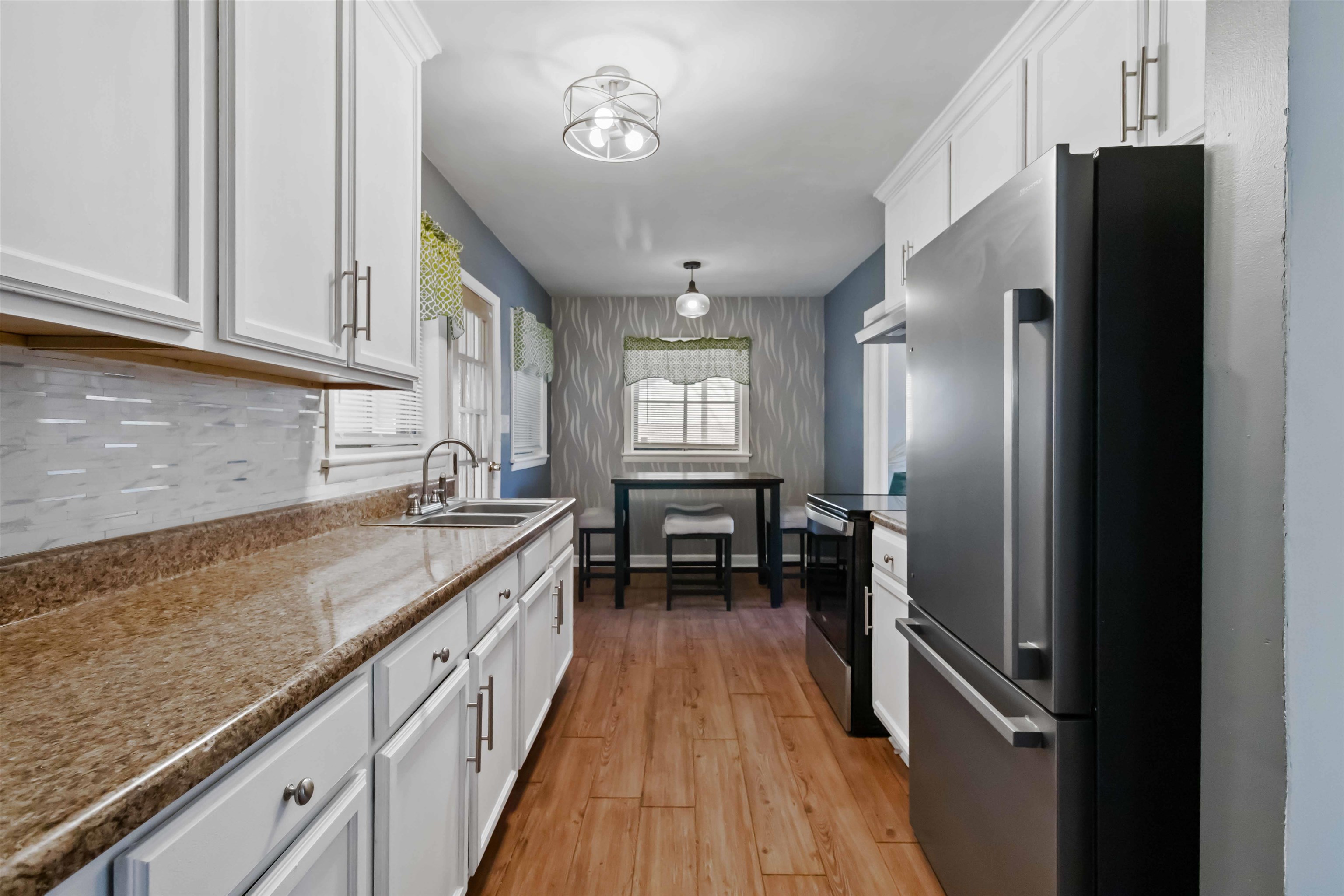 110 Chester Street Spartanburg, SC 29301 - Photo 4 of 19