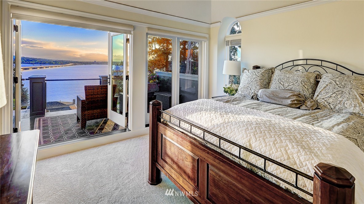 3319 Evergreen Point Road Medina, WA 98039 - Photo 13 of 25