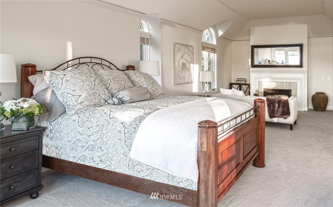 3319 Evergreen Point Road Medina, WA 98039 - Photo 14 of 25