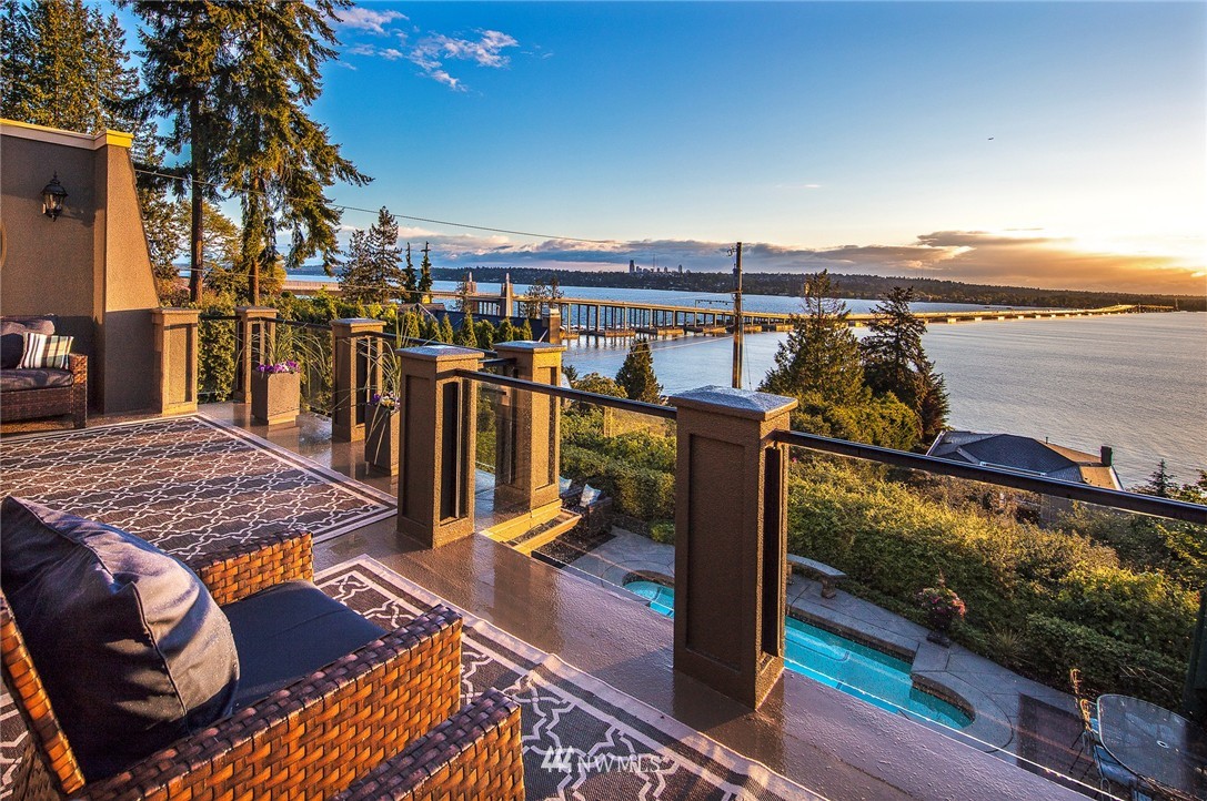 3319 Evergreen Point Road Medina, WA 98039 - Photo 15 of 25