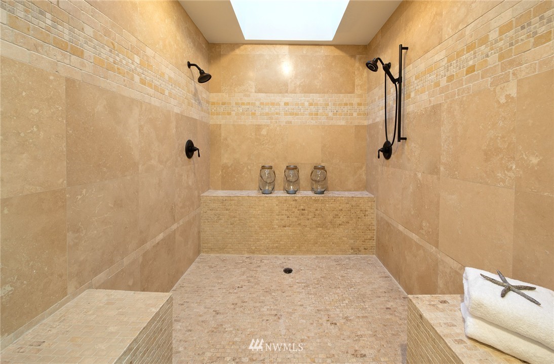 3319 Evergreen Point Road Medina, WA 98039 - Photo 17 of 25