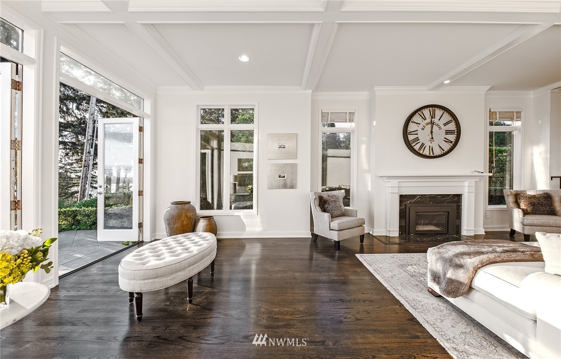 3319 Evergreen Point Road Medina, WA 98039 - Photo 8 of 25