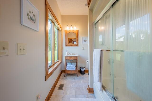 6277 Old Ferry Road Hiwassee, VA 24347 - Photo 20 of 104 19