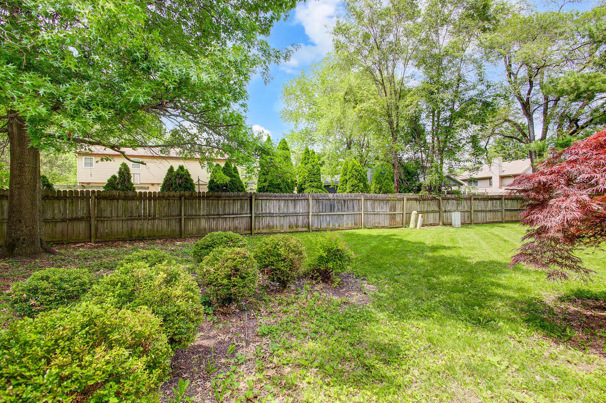577 Rosehill Road Reynoldsburg, OH 43068 - Photo 50 of 51 050