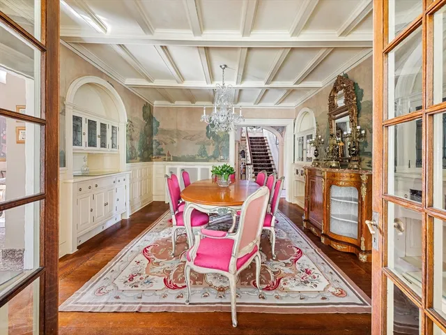 $1,195,000 | 31 Lenox Street, Worcester, MA 01602