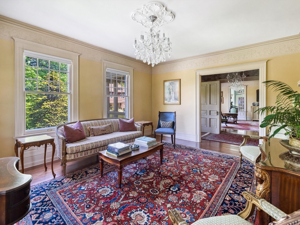 31 Lenox Street Worcester, MA 01602 - Photo 6 of 42