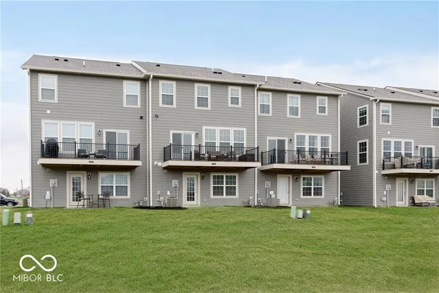 $355,000 | 17379 Lillian Street, Westfield, IN 46074