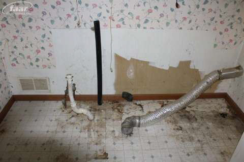 2404 South Dye Road Flint, MI 48532 - Photo 37 of 37 20397516-36.JPG
