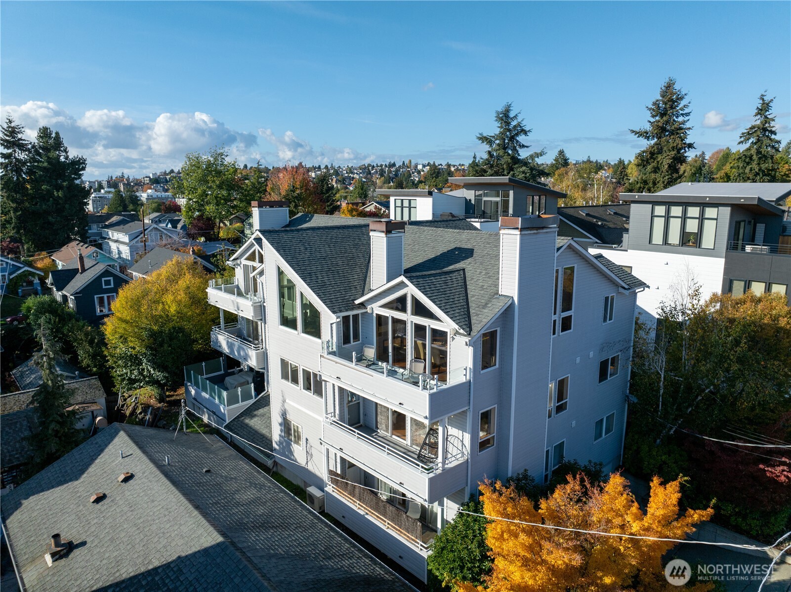 3621 Wallingford Avenue North, Unit 201 Seattle, WA 98103 - Photo 25 of 27 an aerial view of a house