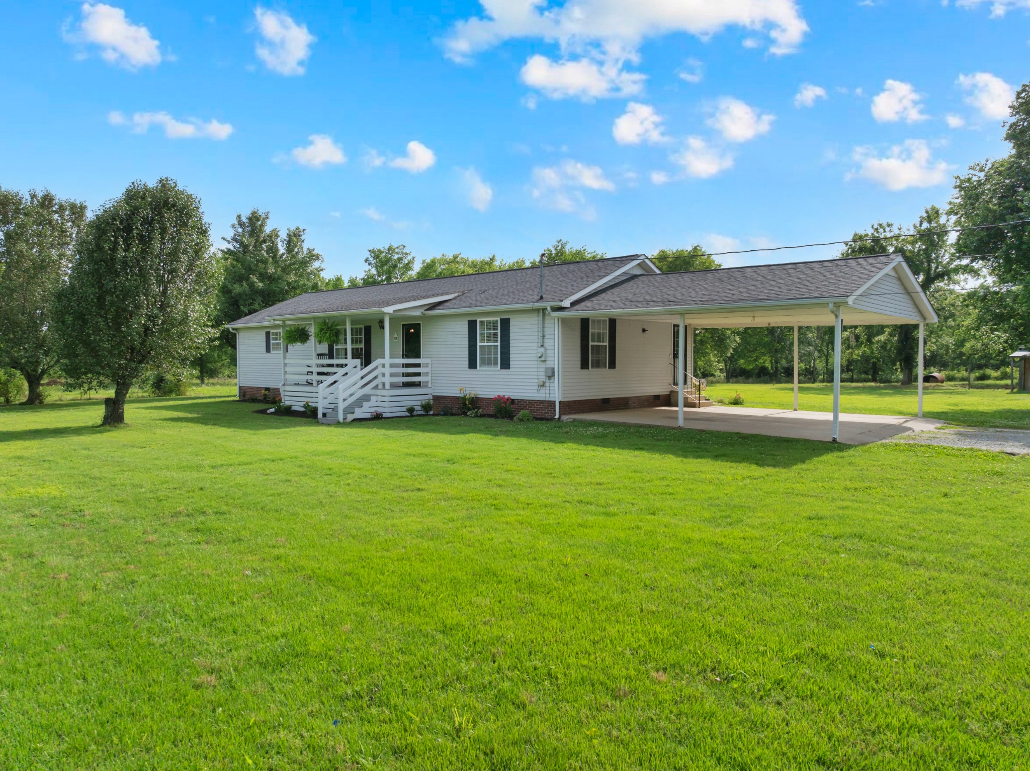 1936 Word Road Lewisburg, TN 37091 - Photo 2 of 75