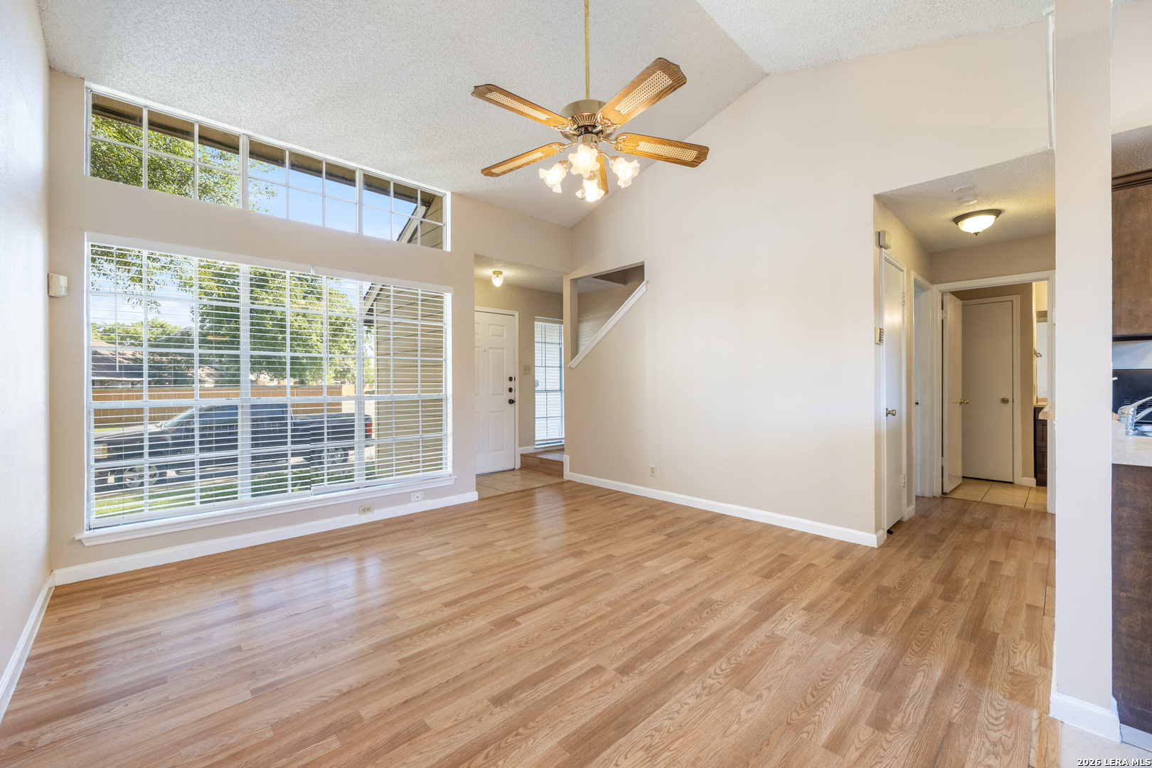 9140 Timber Path, Unit 2204 San Antonio, TX 78250 - Photo 5 of 18