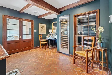 $1,199,000 | 243 Shell Beach Drive, Lake Charles, LA 70601