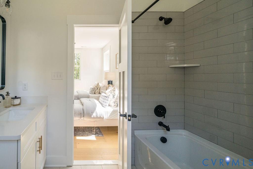 1175 Cardinal Crest Terrace Midlothian, VA 23113 - Photo 33 of 50 a bathroom with a tub