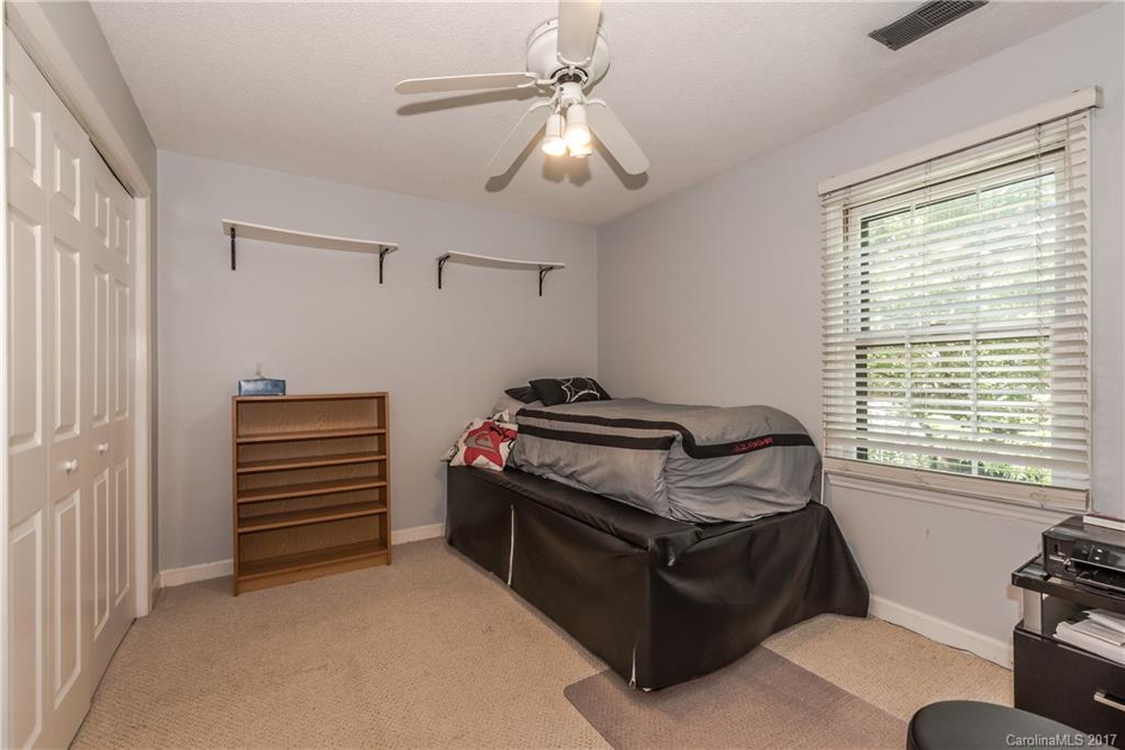 12109 Painted Tree Road Charlotte, NC 28226 - Photo 11 of 16 Gallery Image 11