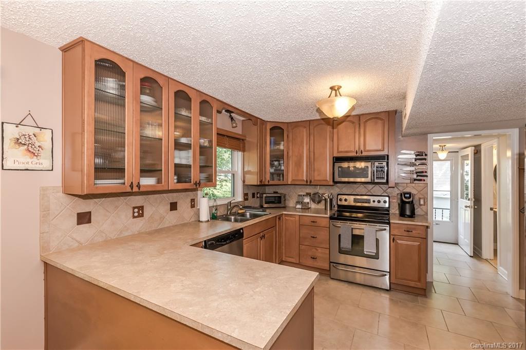 12109 Painted Tree Road Charlotte, NC 28226 - Photo 7 of 16 Gallery Image 7
