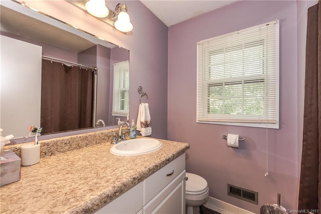 12109 Painted Tree Road Charlotte, NC 28226 - Photo 10 of 16 Gallery Image 10
