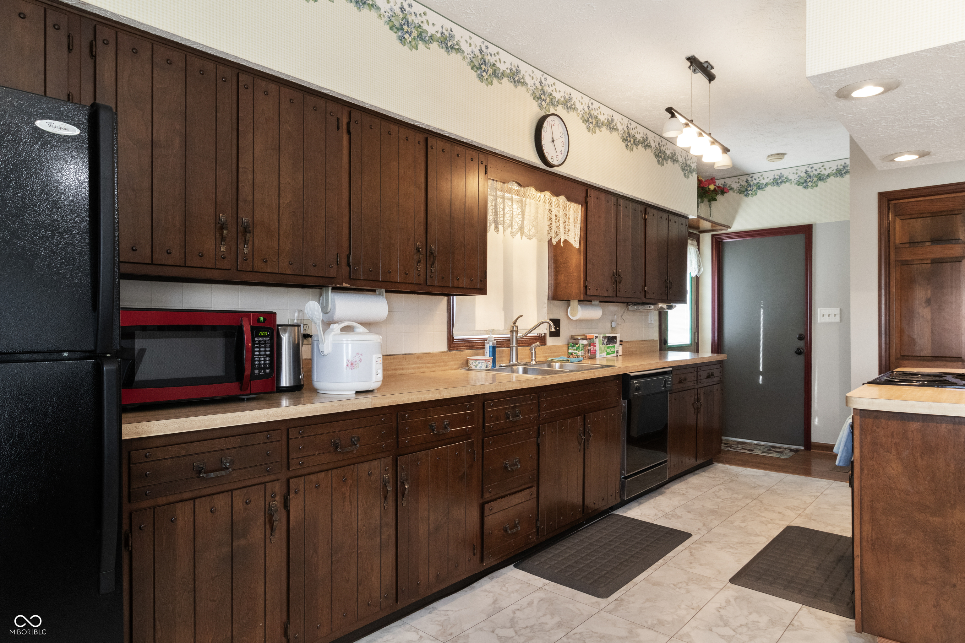 5601 Riva Ridge Drive Indianapolis, IN 46237 - Photo 10 of 43