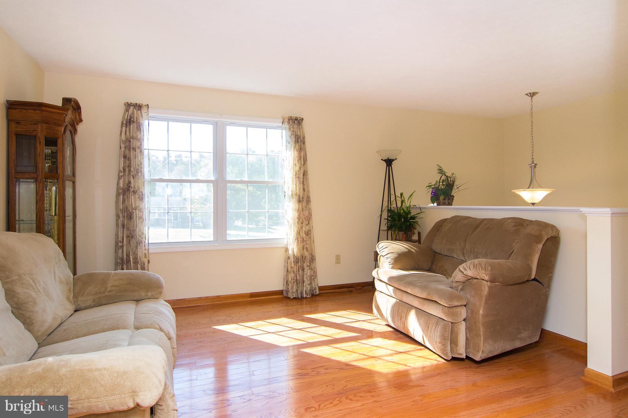 824 Lucabaugh Mill Road Westminster, MD 21157 - Photo 4 of 30 Living Room w/ lots of natural light