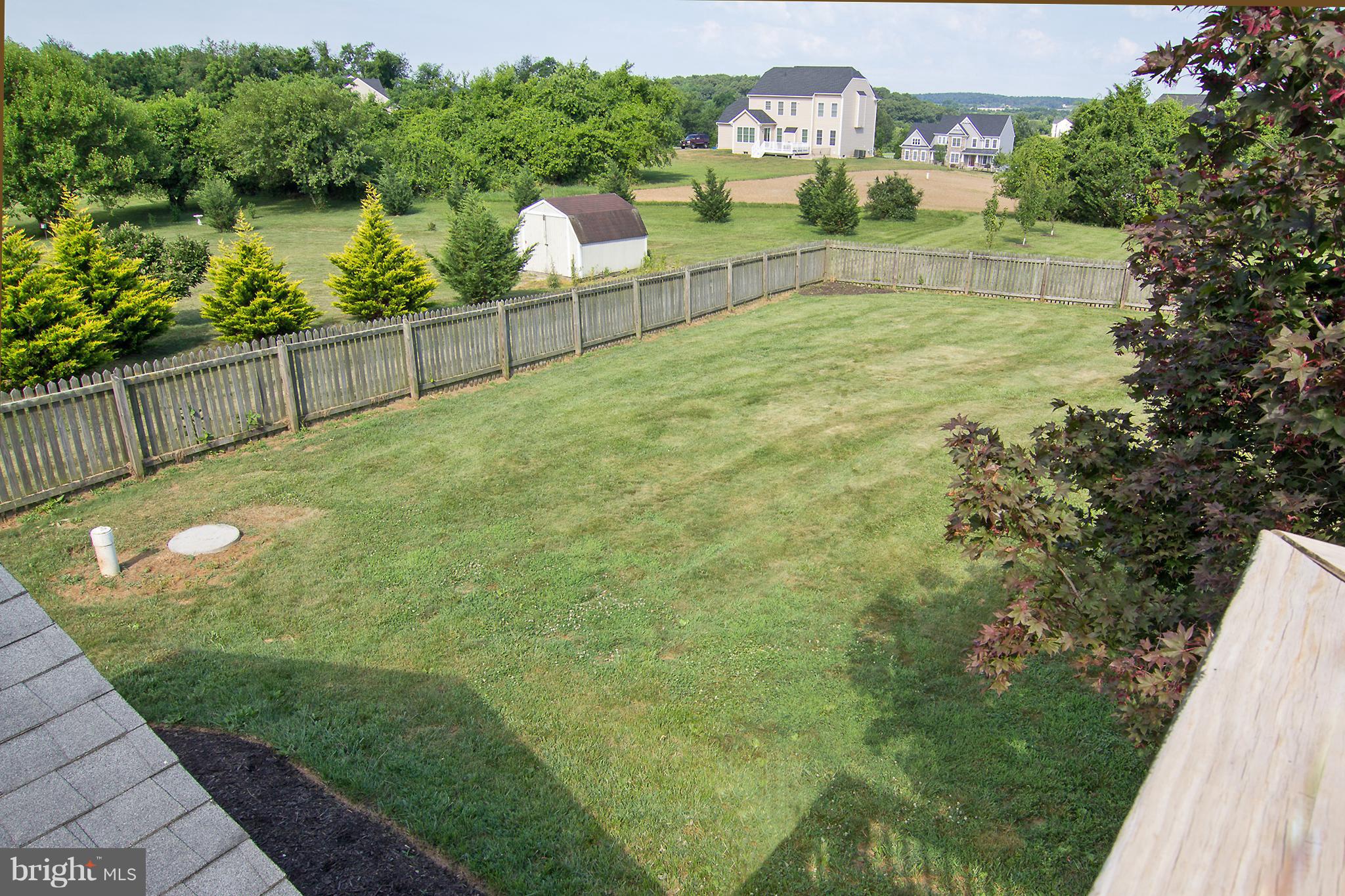 824 Lucabaugh Mill Road Westminster, MD 21157 - Photo 5 of 30 Lots of room to play on the 1 acre LEVEL lot