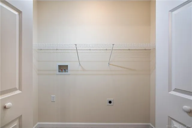 $485,000 | 64 Belvedere Drive, Tolland, CT 06084