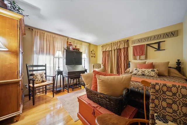 $599,900 | 69 Farquhar Road, Sturbridge, MA 01566