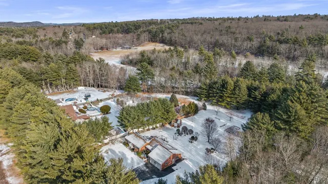 $599,900 | 69 Farquhar Road, Sturbridge, MA 01566
