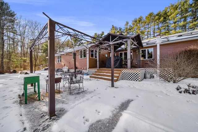 $599,900 | 69 Farquhar Road, Sturbridge, MA 01566