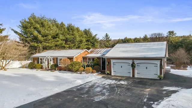 $599,900 | 69 Farquhar Road, Sturbridge, MA 01566