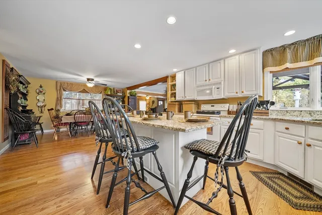 $599,900 | 69 Farquhar Road, Sturbridge, MA 01566
