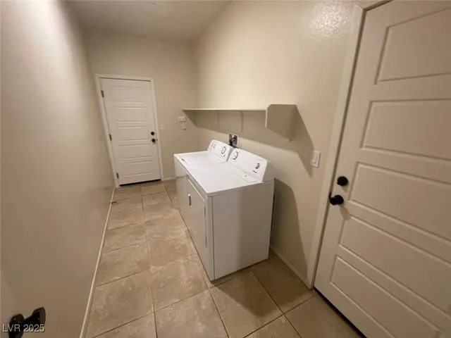 $2,250 | 4471 Sapphire Moon Avenue, North Las Vegas, NV 89084