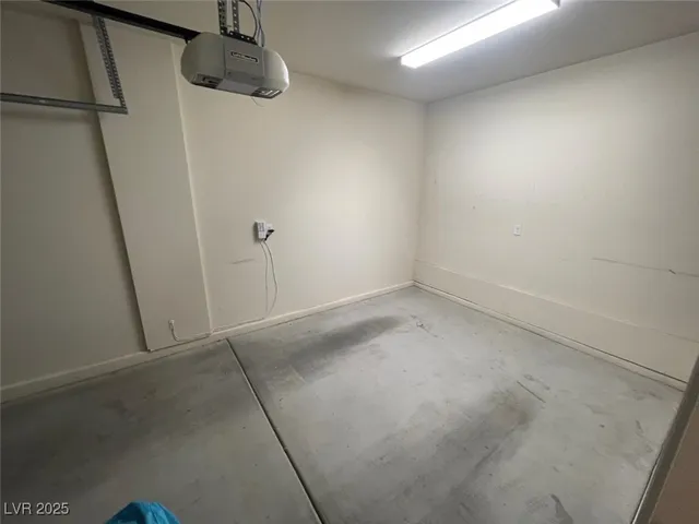 $2,250 | 4471 Sapphire Moon Avenue, North Las Vegas, NV 89084