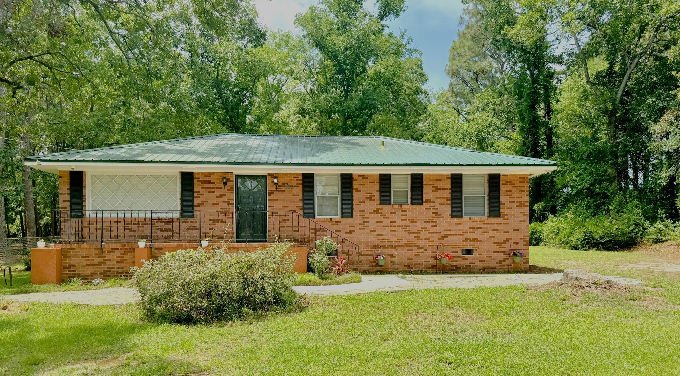 800 Old Whiskey Road South New Ellenton, SC 29809 - Photo 1 of 31 front view of house with a yard