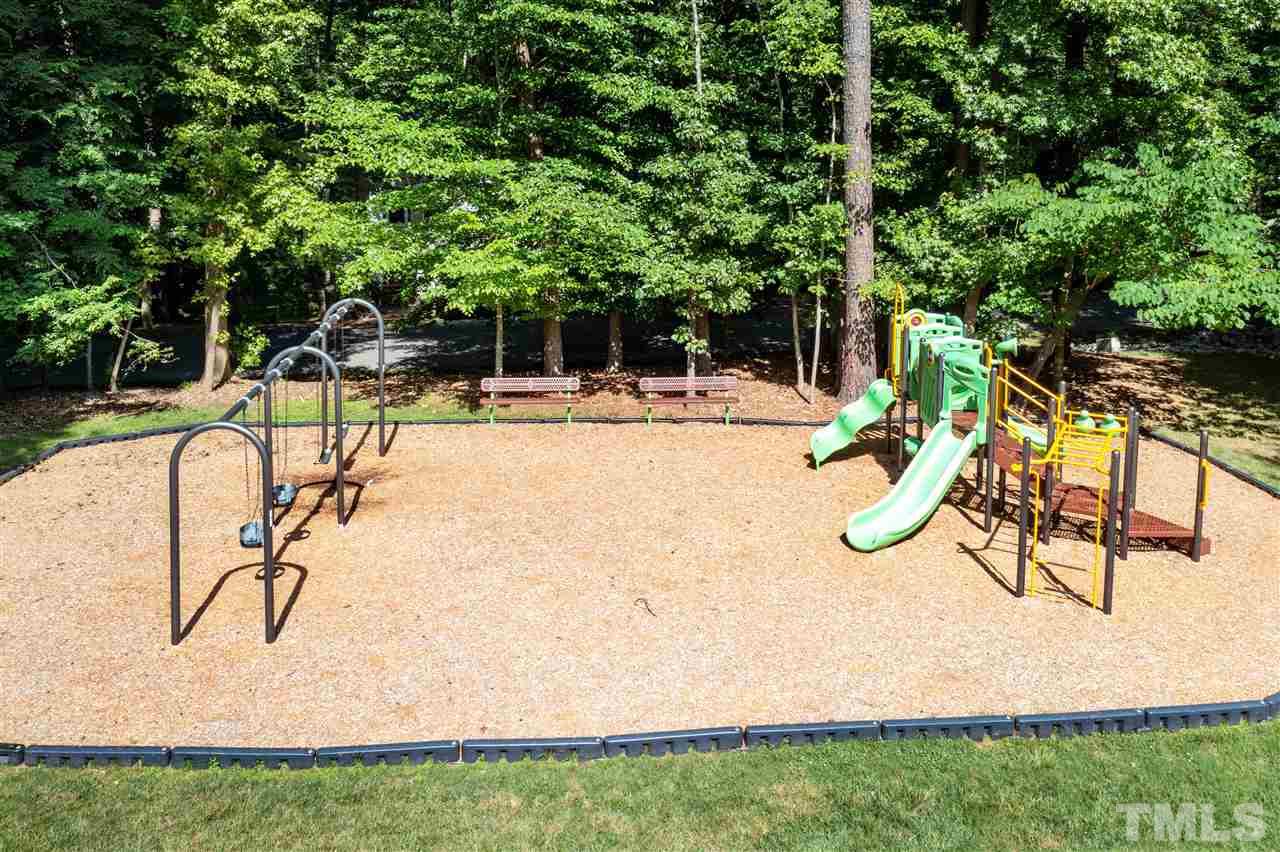 12429 Whartons Way Raleigh, NC 27613 - Photo 14 of 30