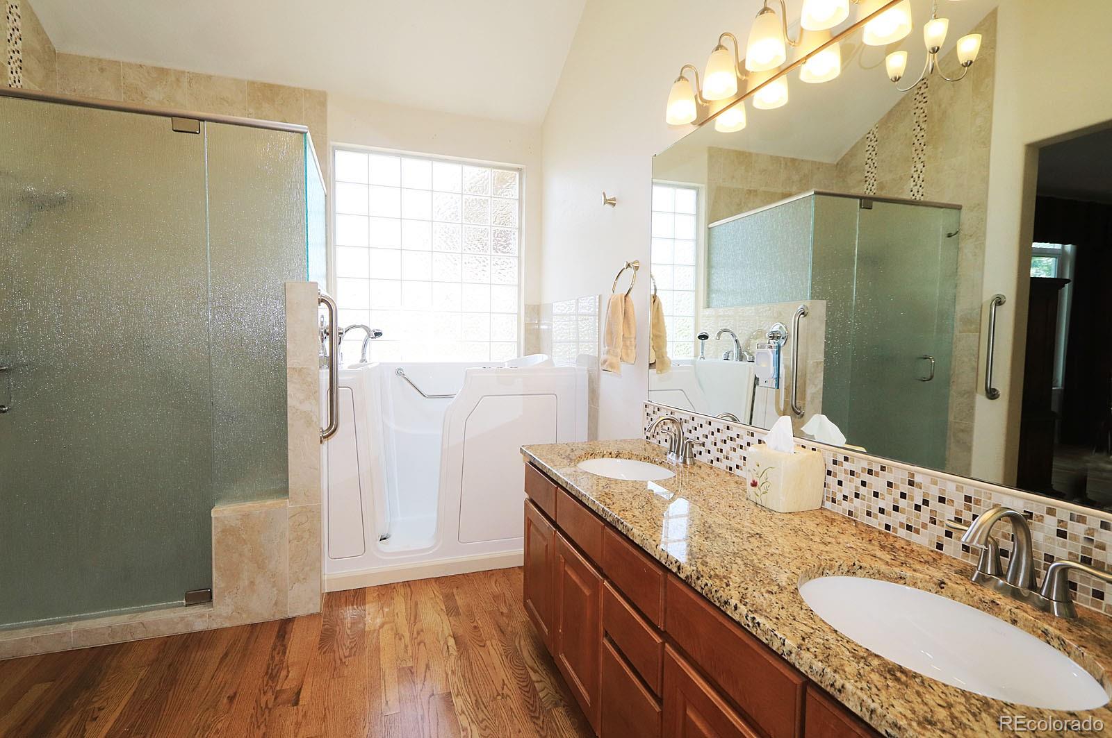 10109 South Fairgate Way Highlands Ranch, CO 80126 - Photo 15 of 40 Gallery Image 15