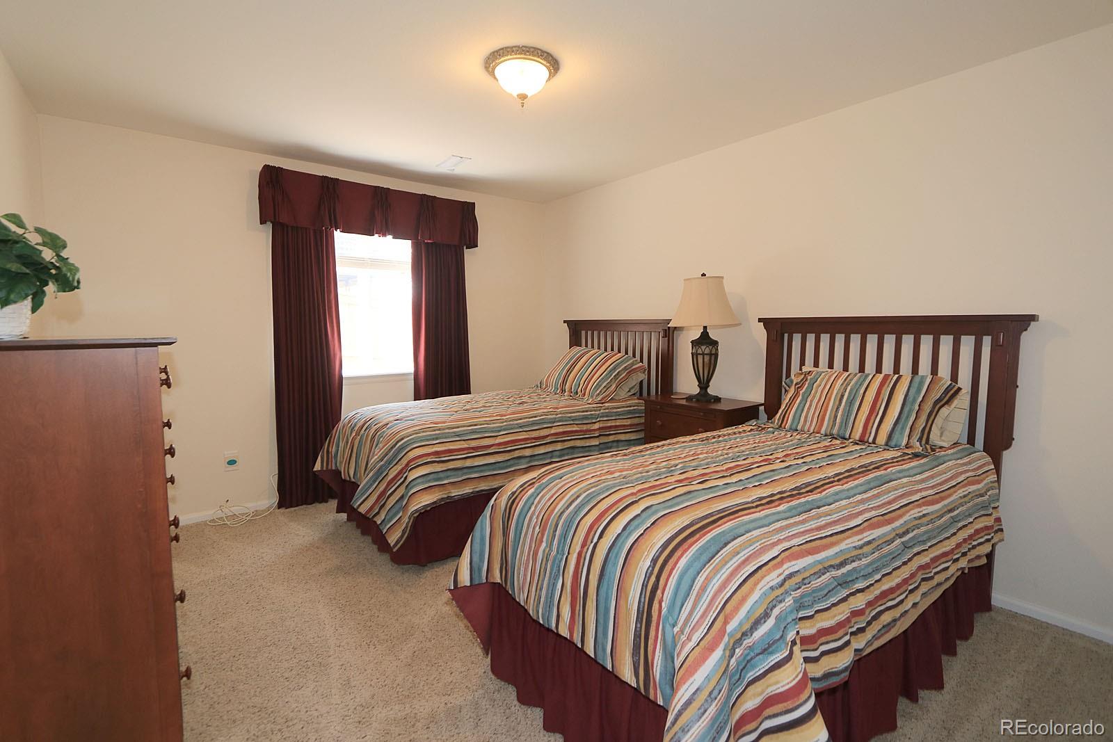 10109 South Fairgate Way Highlands Ranch, CO 80126 - Photo 27 of 40 Gallery Image 27