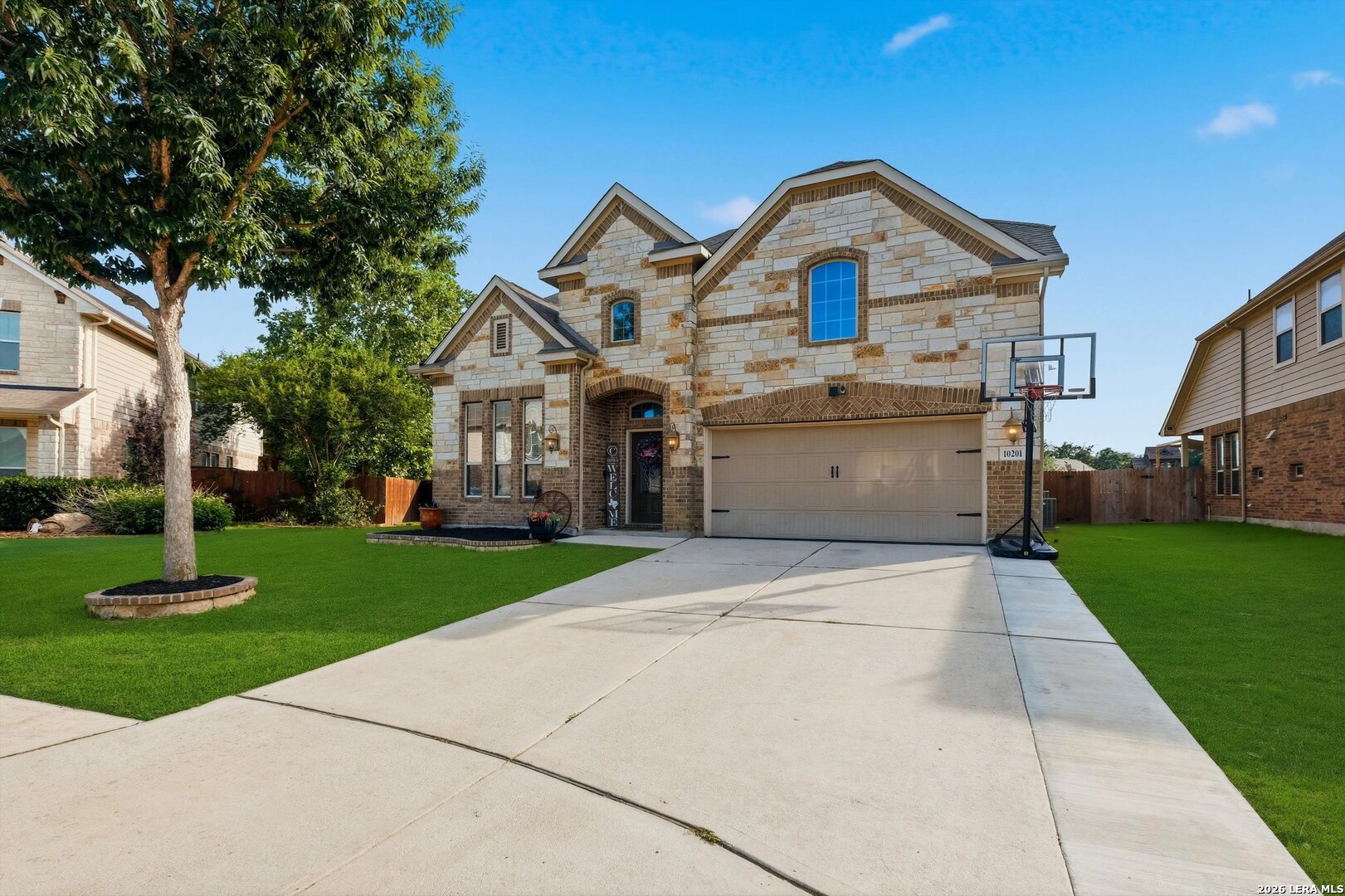 10201 Sparkle Point Schertz, TX 78154 - Photo 2 of 30