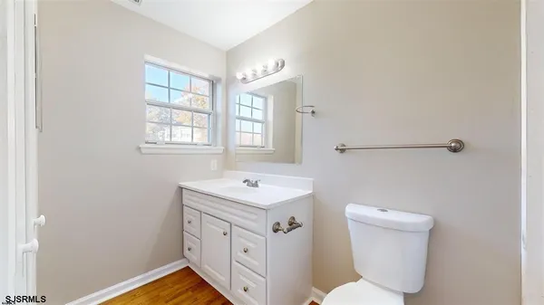 $1,700 | 30 Driftwood Court, Unit 30, Smithville, NJ 08205