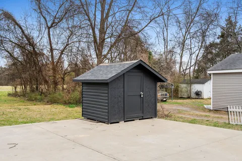 $375,000 | 220 Chamberlain Drive, Murfreesboro, TN 37129