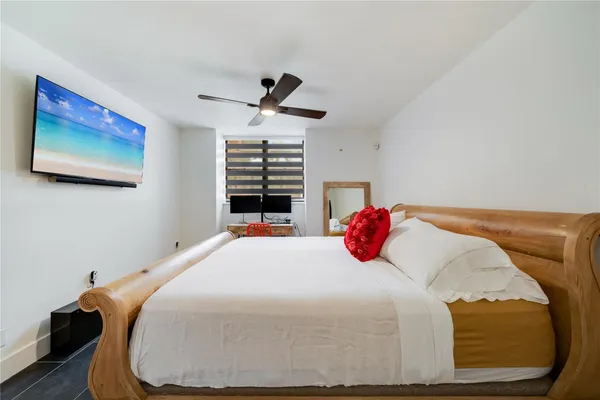$290,000 | 10425 Southwest 112th Avenue, Unit 127, Miami, FL 33176