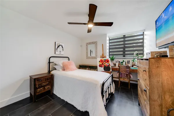 $290,000 | 10425 Southwest 112th Avenue, Unit 127, Miami, FL 33176