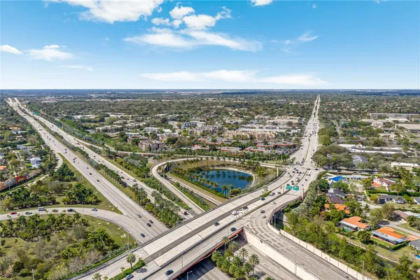 $290,000 | 10425 Southwest 112th Avenue, Unit 127, Miami, FL 33176