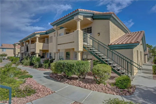 $1,500 | 8410 Eldora Avenue, Unit 2012, Las Vegas, NV 89117