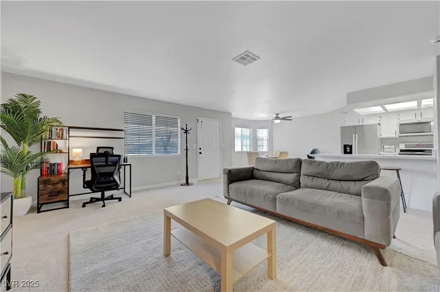 $1,500 | 8410 Eldora Avenue, Unit 2012, Las Vegas, NV 89117