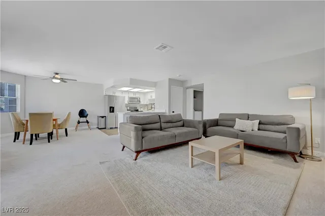 $1,500 | 8410 Eldora Avenue, Unit 2012, Las Vegas, NV 89117