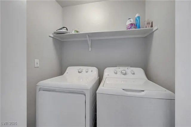 $1,500 | 8410 Eldora Avenue, Unit 2012, Las Vegas, NV 89117